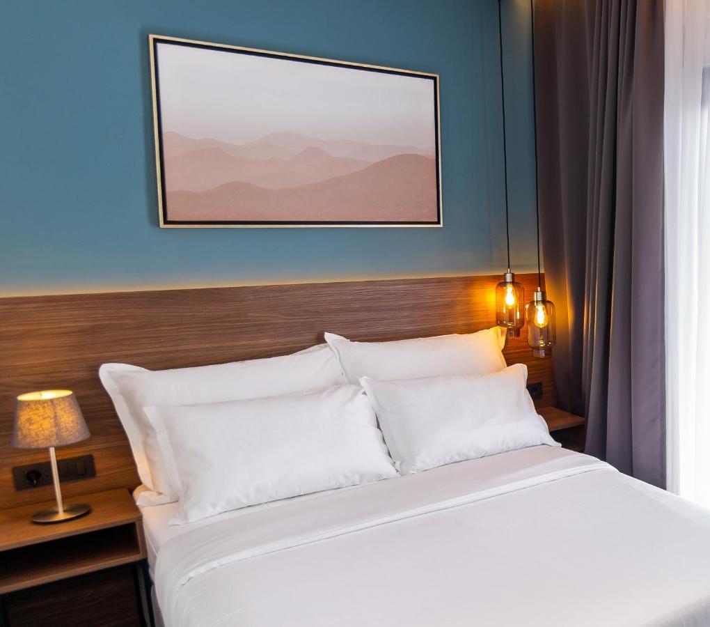Boutique Rooms 76 إيموتسكي المظهر الخارجي الصورة