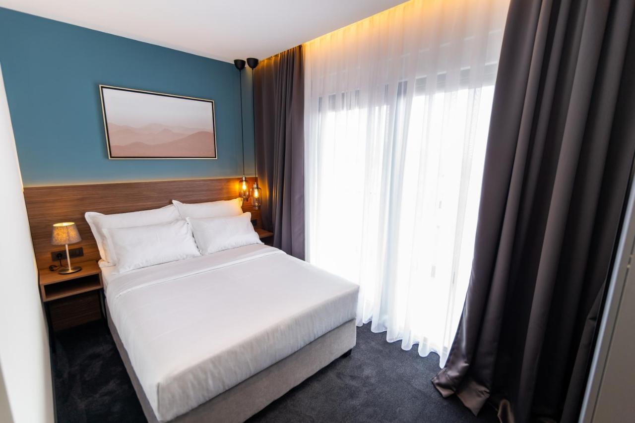 Boutique Rooms 76 إيموتسكي المظهر الخارجي الصورة