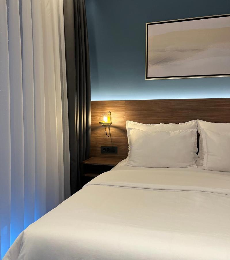Boutique Rooms 76 إيموتسكي المظهر الخارجي الصورة